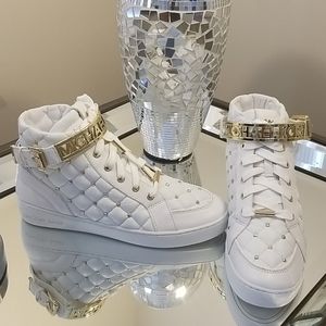 Michael Kors Essex High Top Size 8.5 NWT